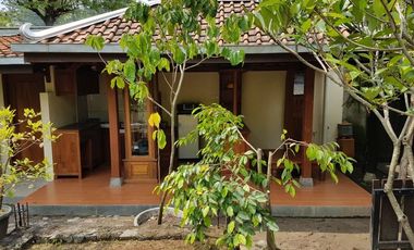 Dijual rumah dekat bandara adisumarmo