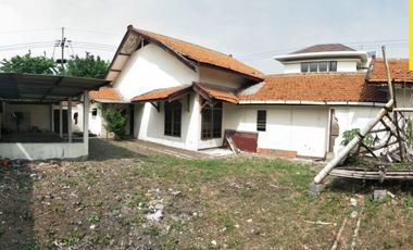 Jual Rumah SHM di Rungkut Asri Utara, Surabaya