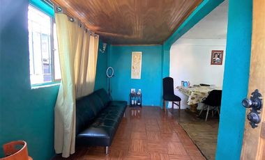 Casa en Venta en Av. Teniente Cruz / Dubroknik