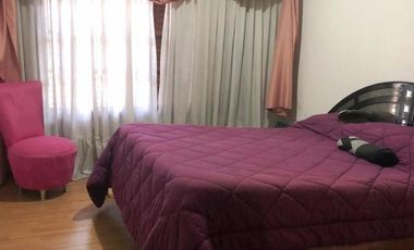 IMPORTANTE CHALET SOBRE 2 LOTES EL PALOMAR.