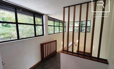 casa en arriendo en loma de las brujas. Cod A776731