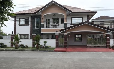 Semi-Furnished House with 4 Bedrooms for RENT in Telabastagan