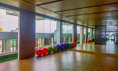 Apartemen Permata Hijau Suites