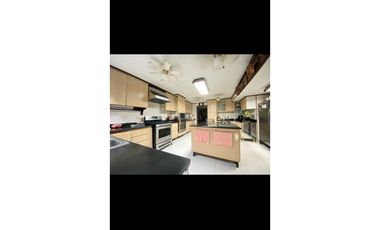 SE VENDE CASA EN OBARRIO GRAN OPORTUNIDAD