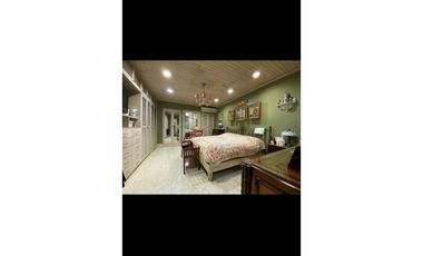 SE VENDE CASA EN OBARRIO GRAN OPORTUNIDAD