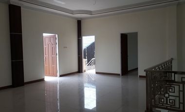 Dijual Rumah Mewah di Pontianak, Parit H Muksin 2, Ahmad Yani 2