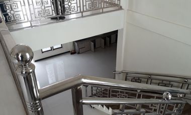 Dijual Rumah Mewah di Pontianak, Parit H Muksin 2, Ahmad Yani 2