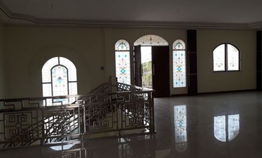 Dijual Rumah Mewah di Pontianak, Parit H Muksin 2, Ahmad Yani 2
