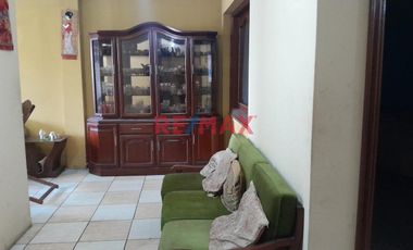 Venta Departamento Amoblado 2° Piso Urb. La Perla