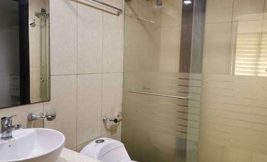 Departamento de alquiler en Puerto Santa Ana, 2 dormitorios, 1 parqueo.