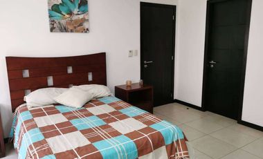 Departamento de alquiler en Puerto Santa Ana, 2 dormitorios, 1 parqueo.