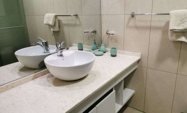 Departamento de alquiler en Puerto Santa Ana, 2 dormitorios, 1 parqueo.