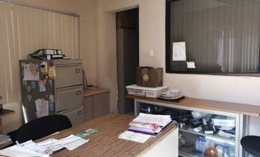 CASA EN VENTA EXCELENTE UBICACIÓN COL. IGNACIO ZARAGOZA FRENTE A PARQUE ZARAGOZA