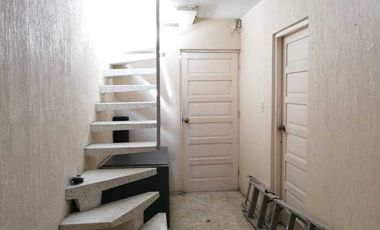 CASA EN VENTA EXCELENTE UBICACIÓN COL. IGNACIO ZARAGOZA FRENTE A PARQUE ZARAGOZA