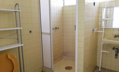 CASA EN VENTA EXCELENTE UBICACIÓN COL. IGNACIO ZARAGOZA FRENTE A PARQUE ZARAGOZA