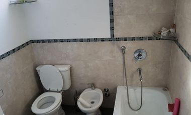 Casa - A TERMINAR-Lomas De Zamora