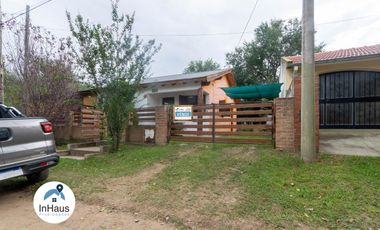 Casa en Santa Rosa de Calamuchita a 4 cuadras del rio