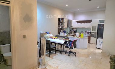 Disewakan Rumah Manyar Dekat SIS BBS School Pantai Indah Kapuk