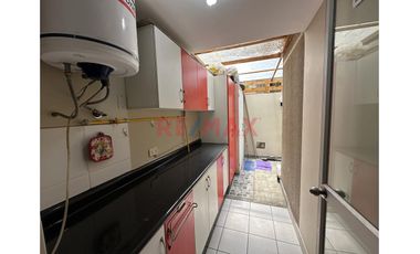 🏡✨ ¡ Vendo Dpto. 1Er Piso + Cochera En Cond. Parque Central!