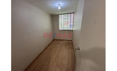 🏡✨ ¡ Vendo Dpto. 1Er Piso + Cochera En Cond. Parque Central!