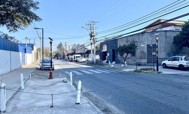 Sitio en Venta en Avenida Mapocho / Zorrila de San Martín / Terreno plano / Zona L