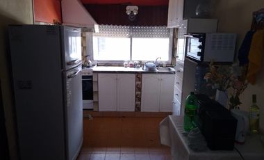 VENTA - CASA - 2 AMB GARAGE + DEPTO - BILLINGHURST - 25 DE MAYO