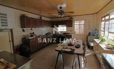 Zona Centro: Amplia casa con jardín, ideal para hotel o restaurante-bar
