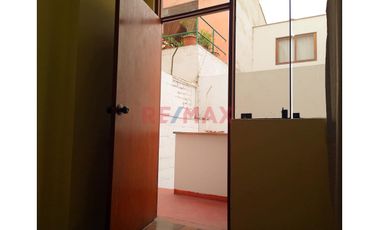 Se Alquila Mini De 1 Habitación En La Ensenada, La Molina