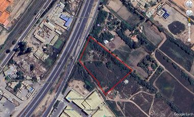 Se arrienda terreno uso comercial en Ruta 5