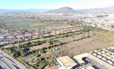 Se arrienda terreno uso comercial en Ruta 5