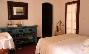 SE VENDE CHALET EN ZONA PARQUE