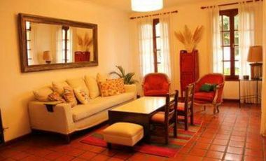 SE VENDE CHALET EN ZONA PARQUE