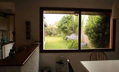 SE VENDE CHALET EN ZONA PARQUE