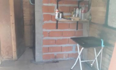 Dos viviendas sobre terreno en Ingeniero Allan, Florencio Varela, oportunidad.-