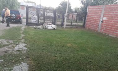 Dos viviendas sobre terreno en Ingeniero Allan, Florencio Varela, oportunidad.-