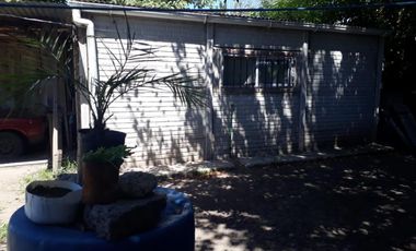 Dos viviendas sobre terreno en Ingeniero Allan, Florencio Varela, oportunidad.-