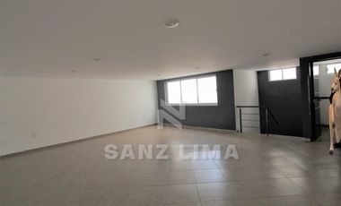 CONSTITUYENTES MODERNO LOCAL COMERCIAL CON AMPLIA SALA DE EXHIBICION EN CELAYA G