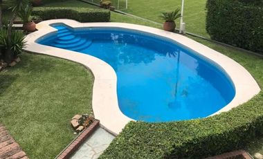 CASA QUINTA EN LA REJA