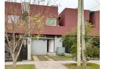Duplex en venta en Villa Udaondo