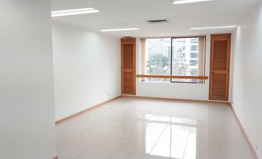 PR14139 Oficina en venta en el sector Patio Bonito