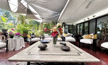 Casa en arriendo de 6D/4B en Las Condes