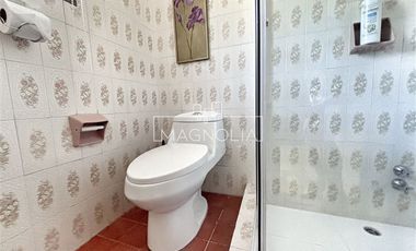 Casa en arriendo de 6D/4B en Las Condes