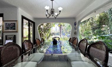 Casa en arriendo de 6D/4B en Las Condes