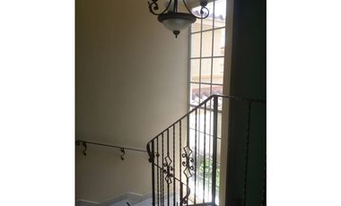 Vendo Casa Dorado Springs - Condado del Rey (233m2) RB
