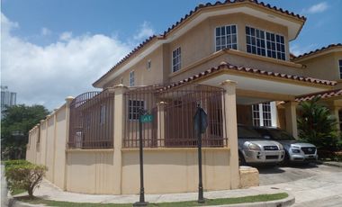 Vendo Casa Dorado Springs - Condado del Rey (233m2) RB
