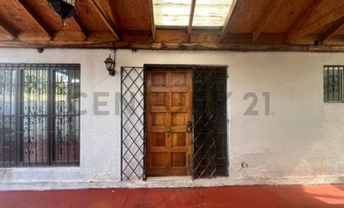 Se vende casa Quinta Normal, Metro Blanqueado