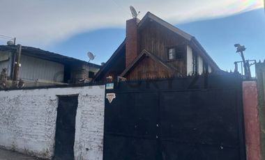 Se vende casa Quinta Normal, Metro Blanqueado