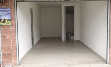 local en arriendo en plaza de las americas. Cod A6159003