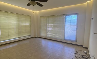 Casa en venta en Valle de San Angel, San Pedro Garza Garcia, Nuevo Leon