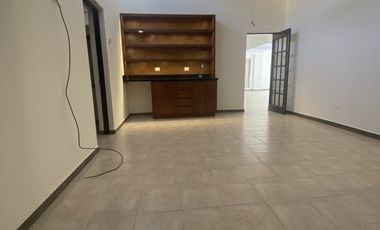 Casa en venta en Valle de San Angel, San Pedro Garza Garcia, Nuevo Leon